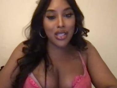 Cumming To Mistress Isabella Cummings Webcam